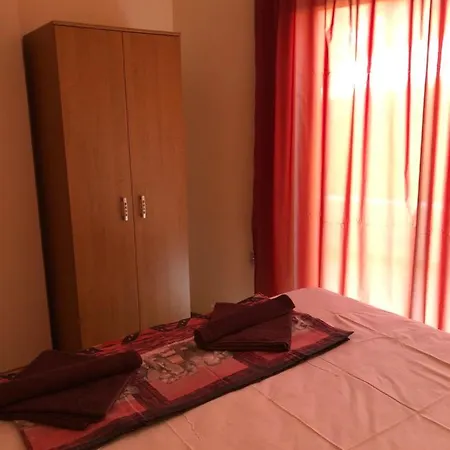 апартамент-плажна улица Апартаменты *