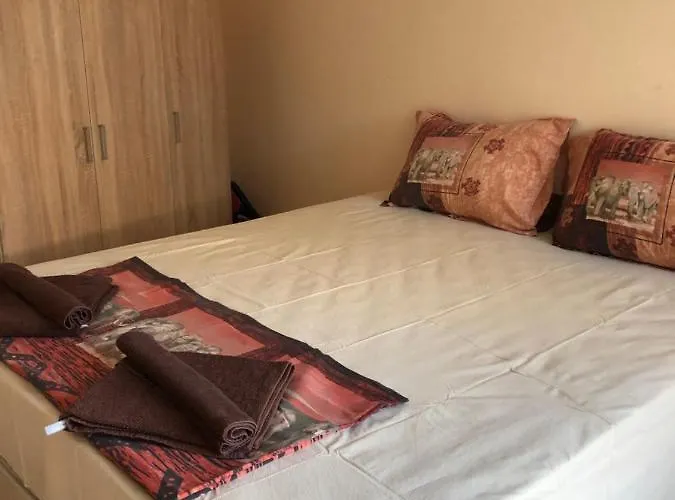 апартамент-плажна улица Апартаменты *