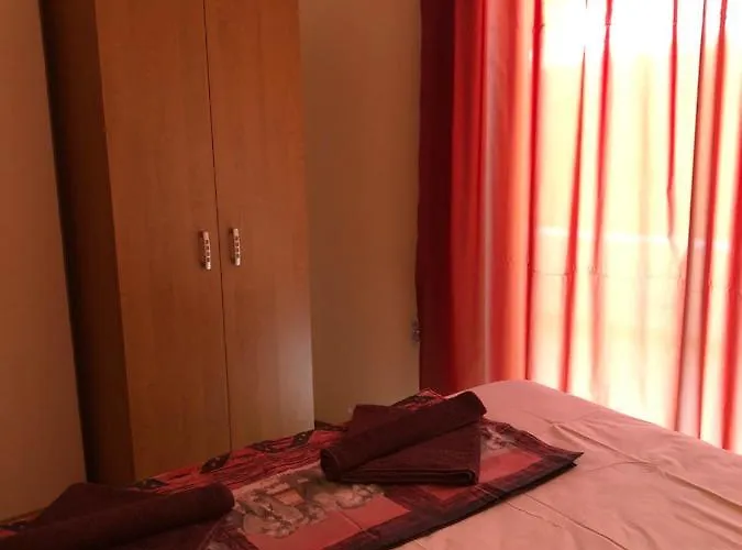 апартамент-плажна улица Апартаменты *